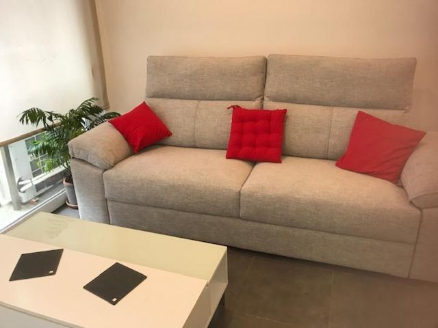 A Chic Four-Person Apartment By The Beach At Cap Ras Llança Eksteriør billede